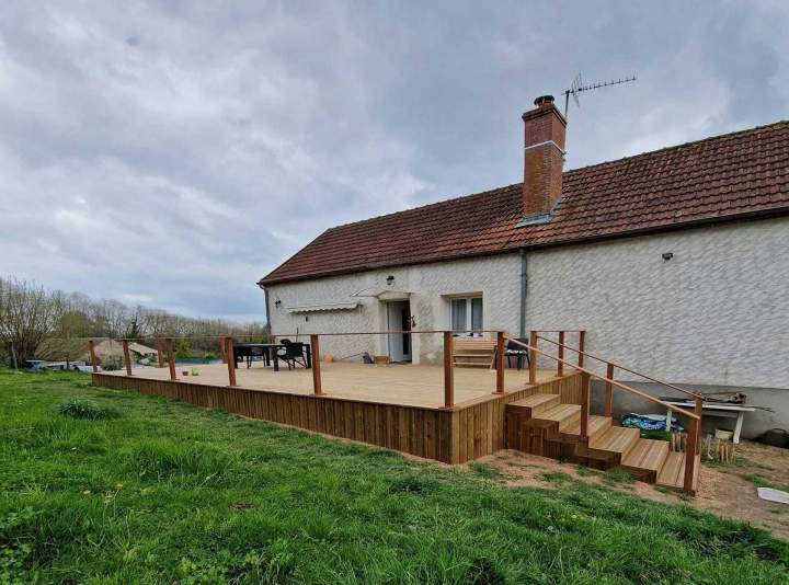 Terrasse extérieure Moulins